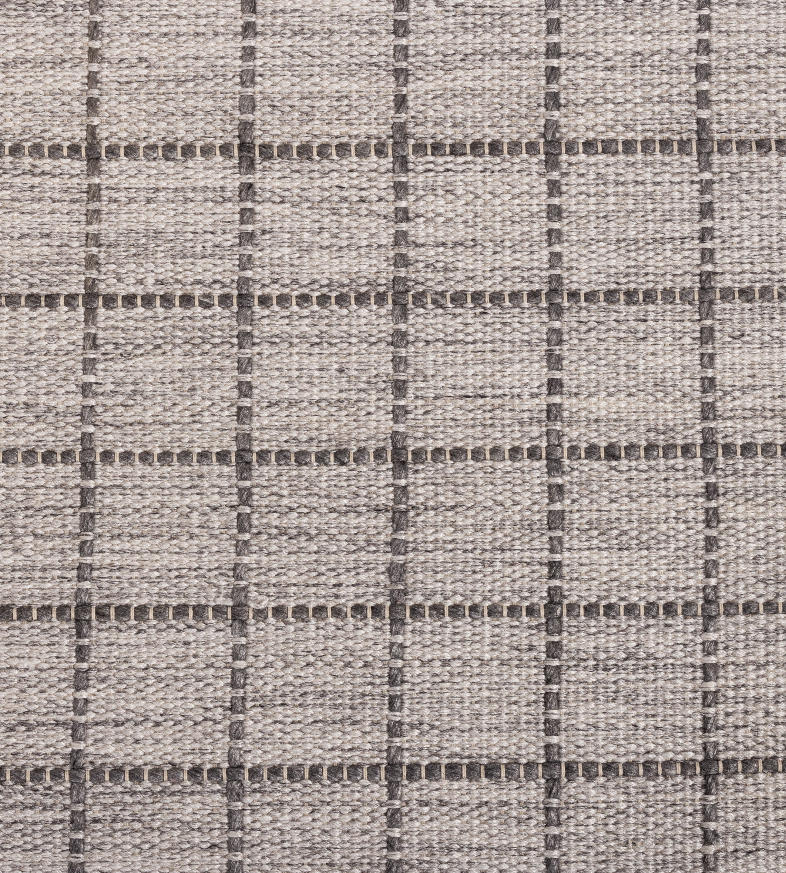 Oak Valley Tailored Square - Image 4