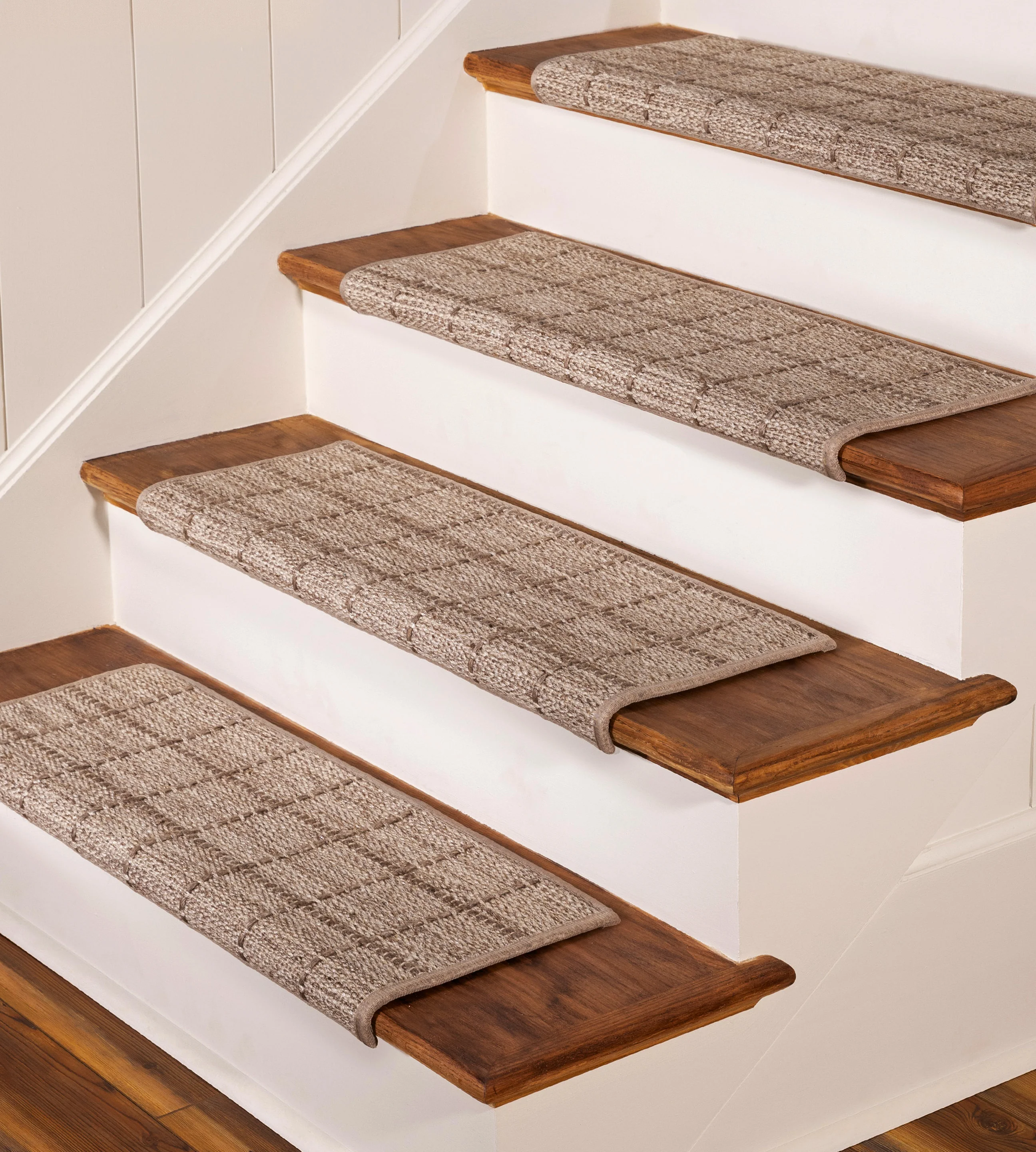 Oak Valley Tailored Square - Image 5